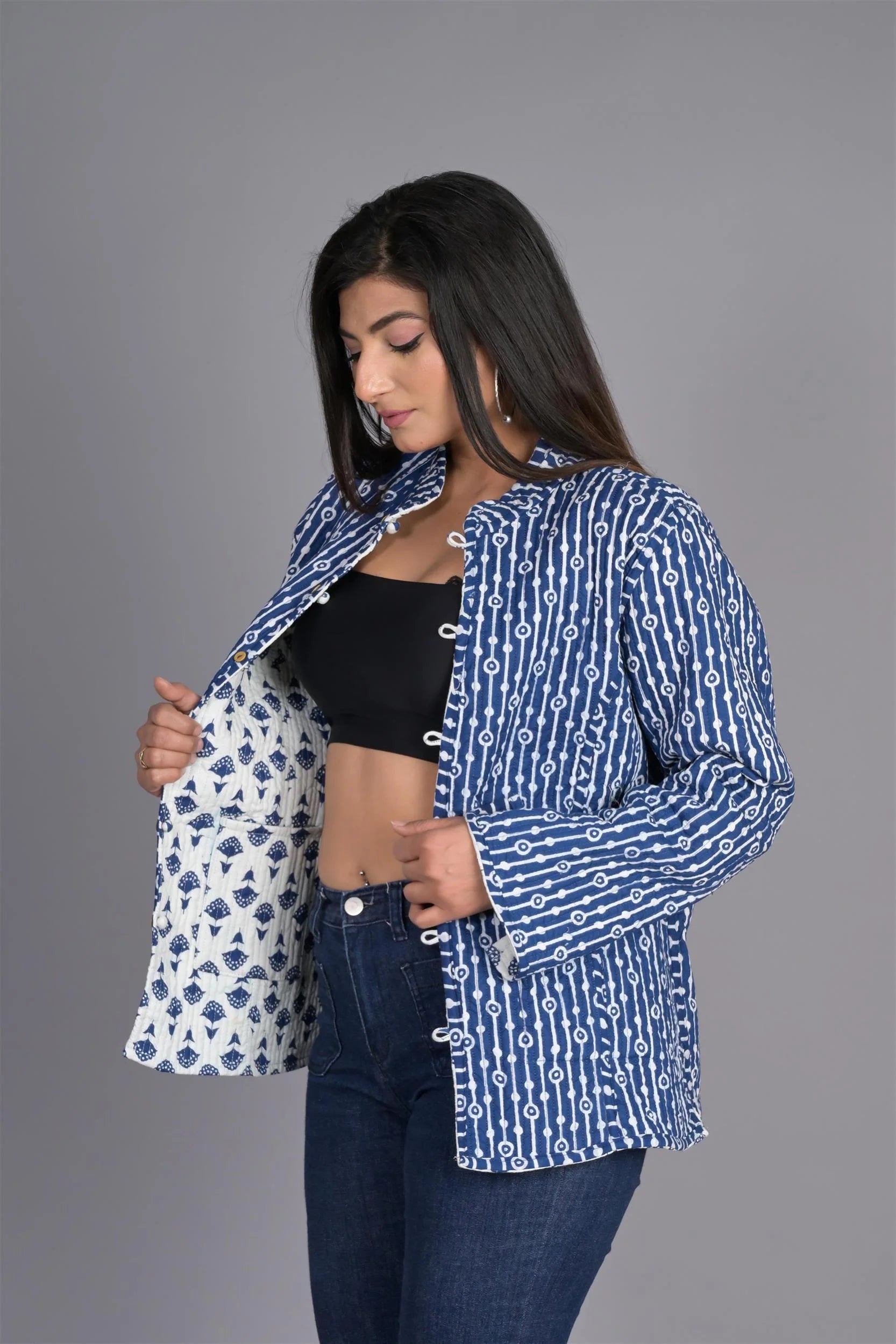 Winter White & Blue Reversible Jaipuri Cotton Quilted Jackets For Women