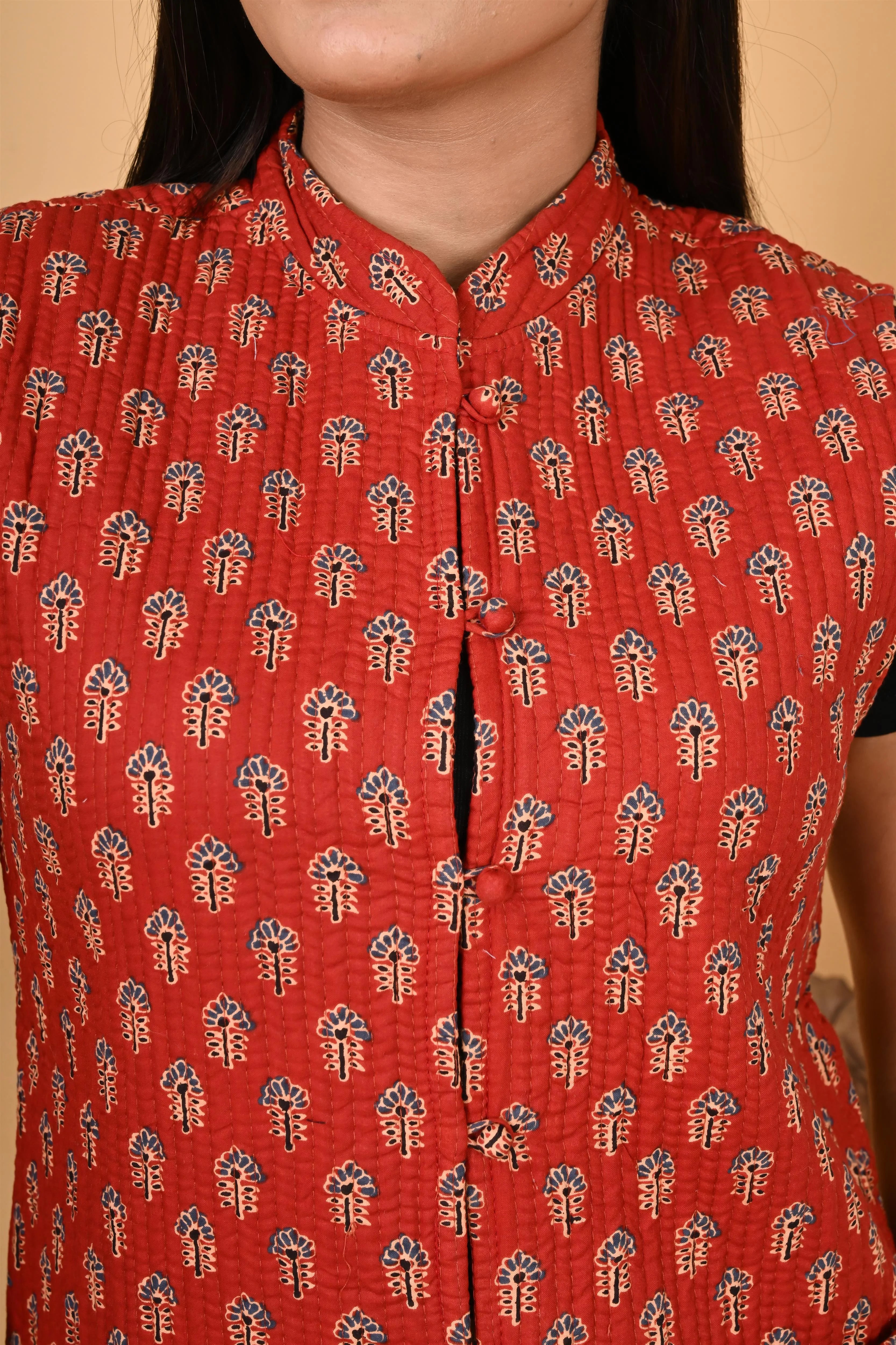 Winter Red Sleeveless Reversible Jaipuri Cotton Quilted Jackets For Women
