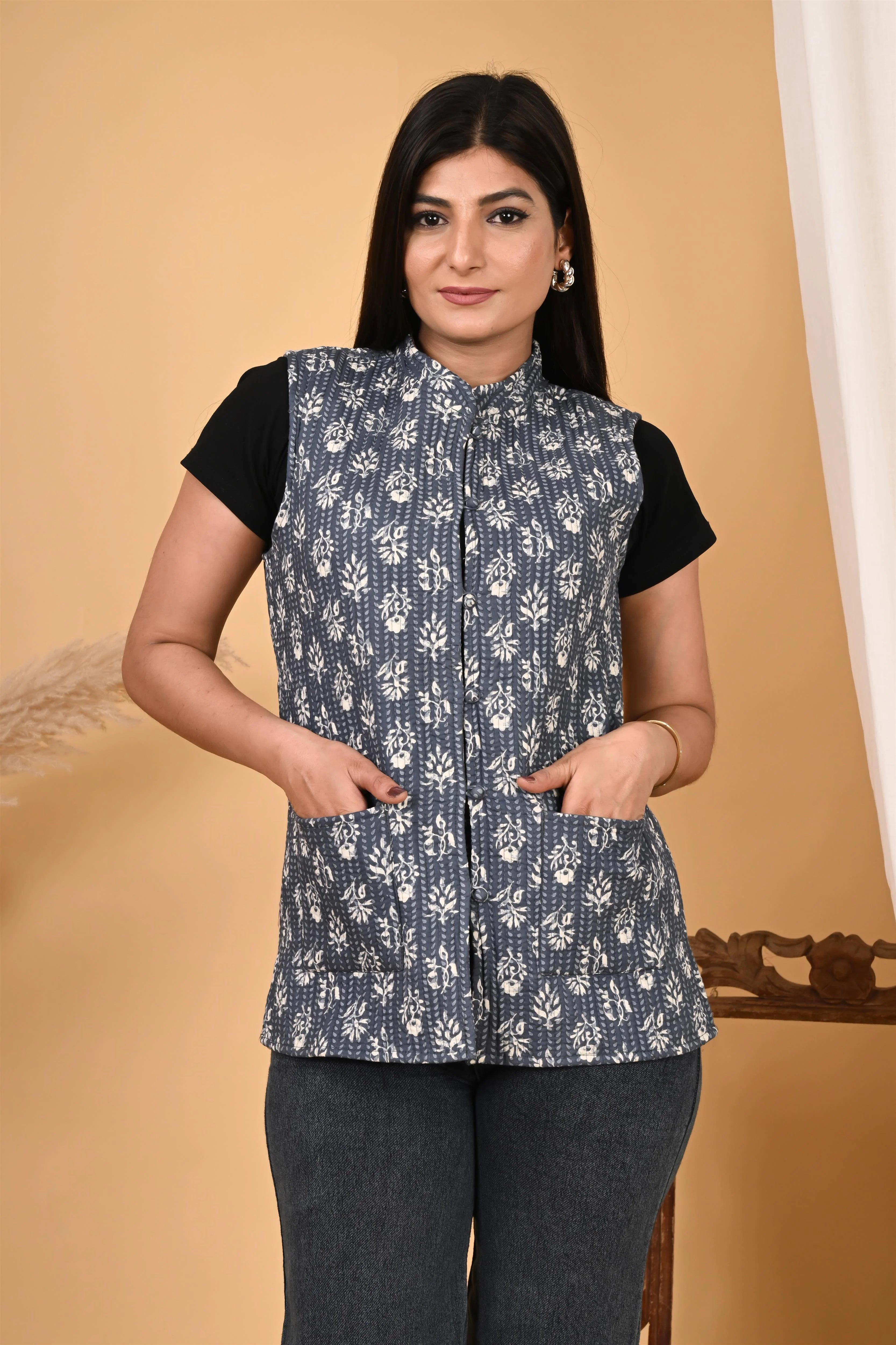 Winter Grey Sleeveless Reversible Jaipuri Cotton Quilted Jackets For Women