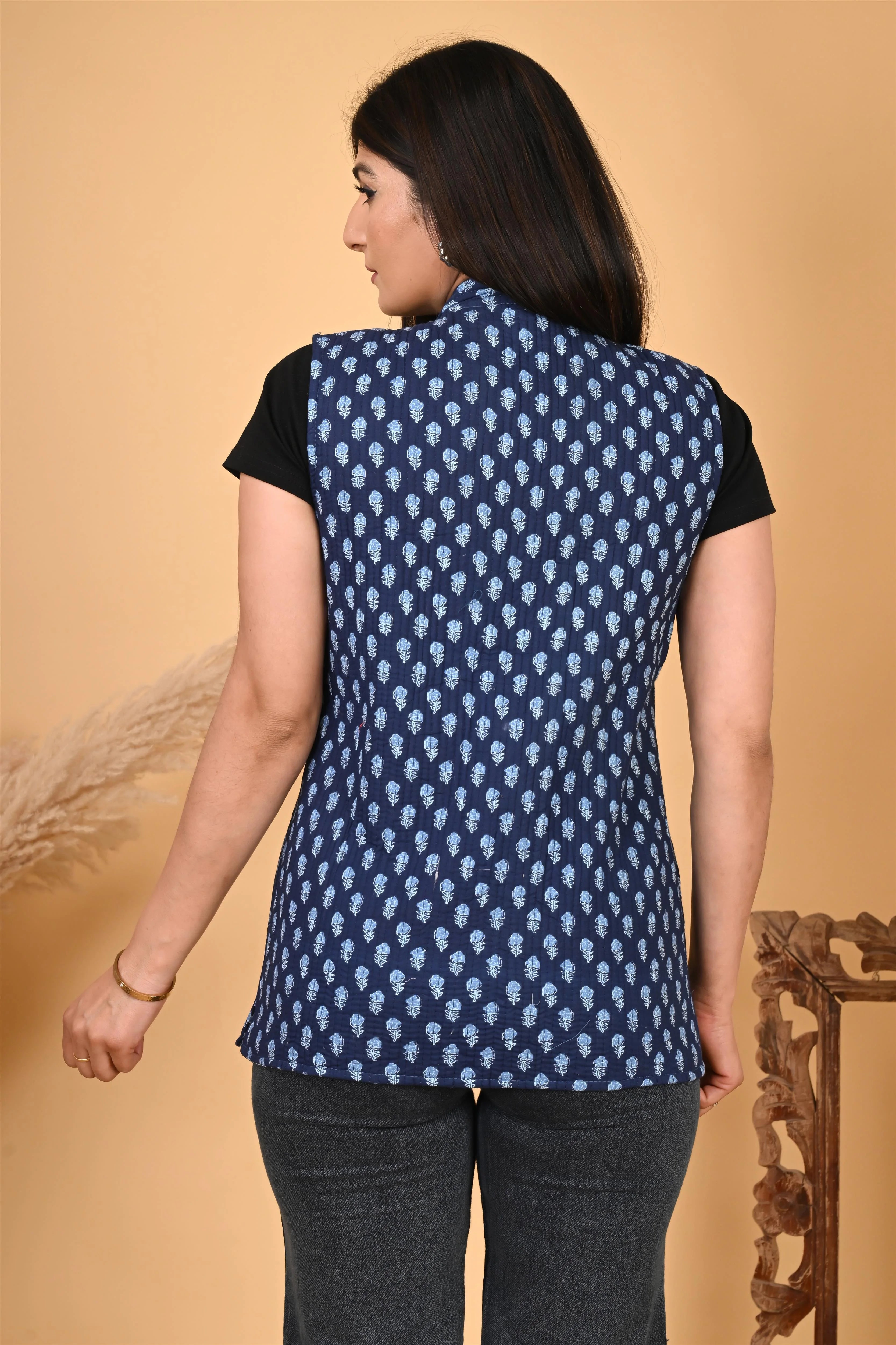 Winter Blue Sleeveless Reversible Jaipuri Cotton Quilted Jackets For Women