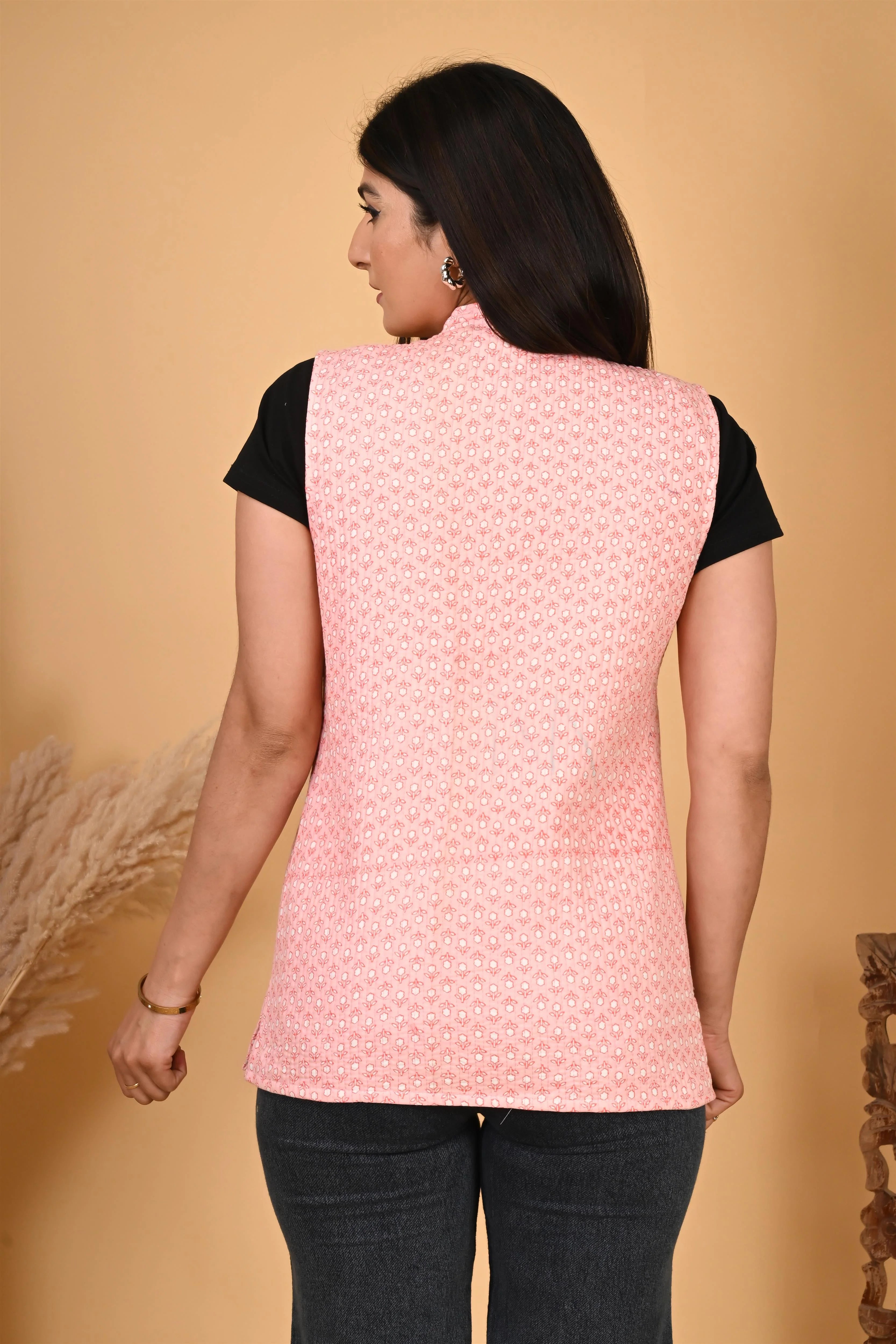 Winter Peach Sleeveless Reversible Jaipuri Cotton Quilted Jackets For Women