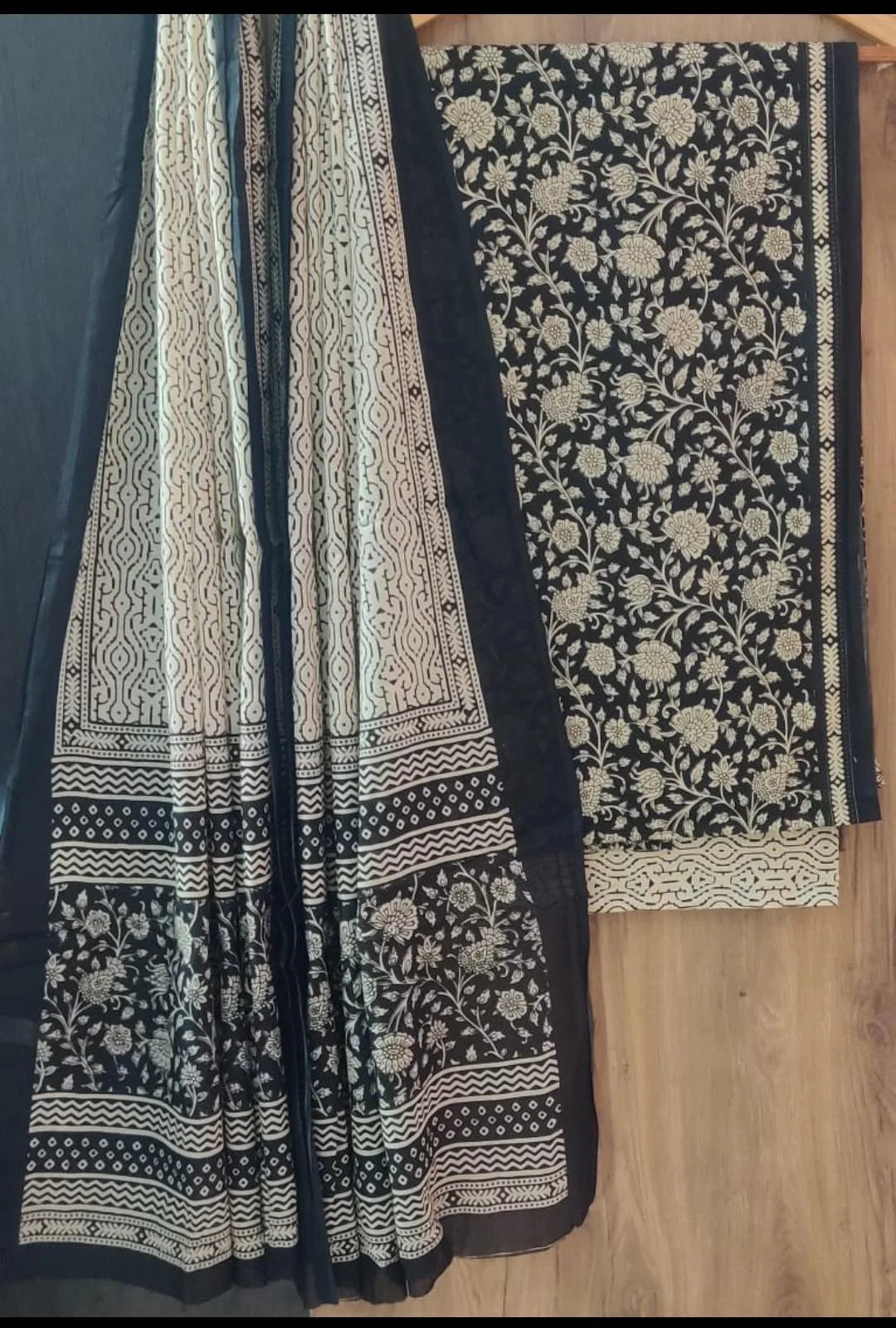 Printed Unstitched Cotton Salwar Suit With Mulmul Dupatta