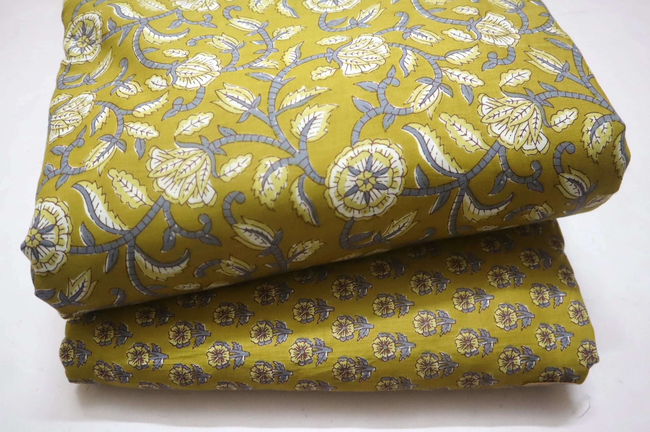 Screen Printed Pure Cotton Fabric Set ( Top and bottom 2.5 meter each )