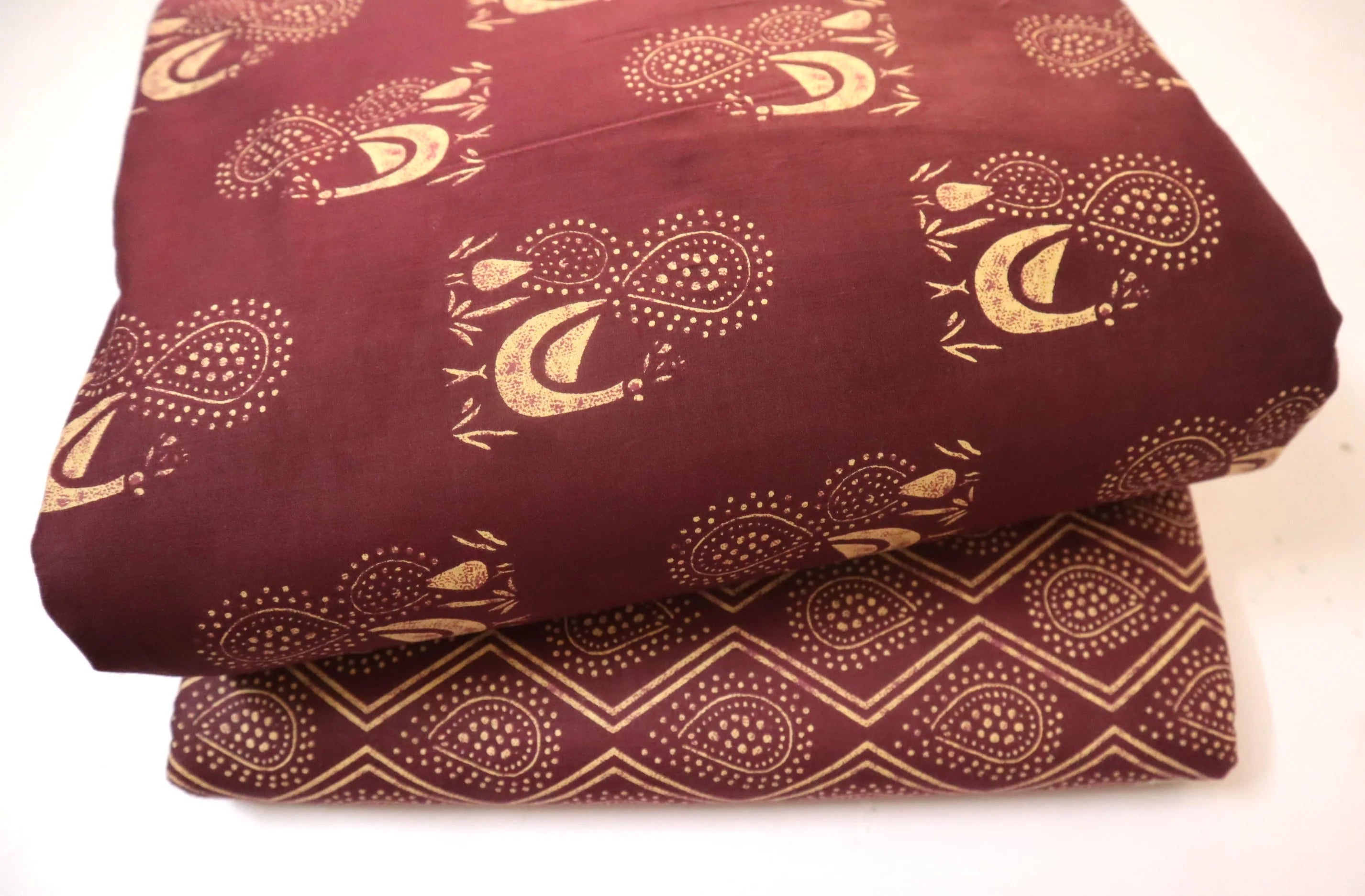 Screen Printed Pure Cotton Fabric Set ( Top and bottom 2.5 meter each )