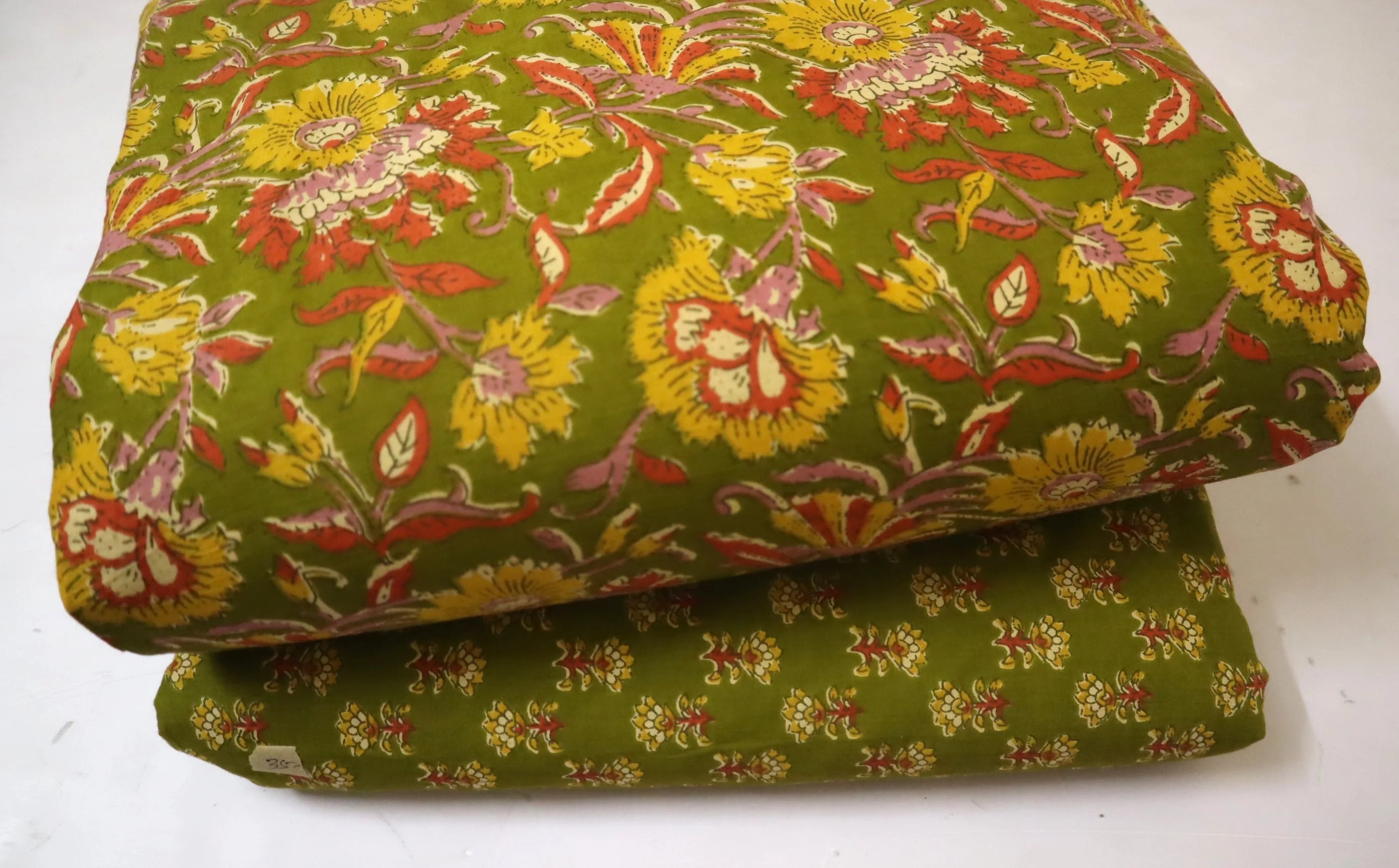 Screen Printed Pure Cotton Fabric Set ( Top and bottom 2.5 meter each )