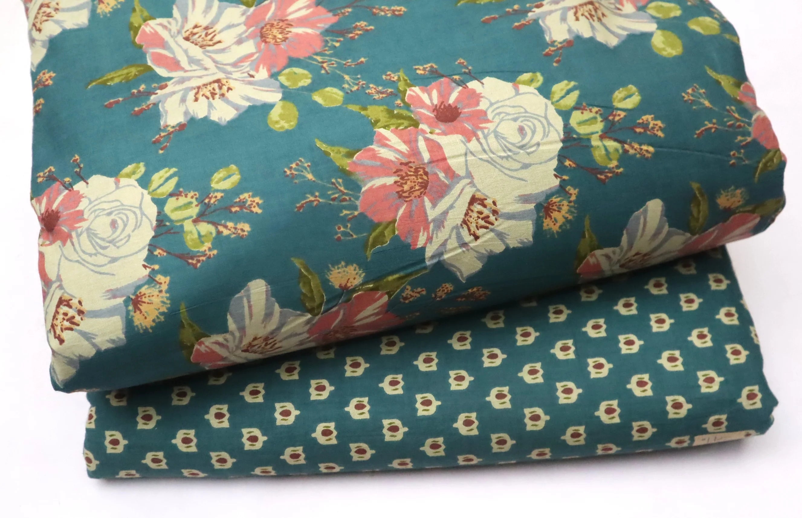 Screen Printed Pure Cotton Fabric Set ( Top and bottom 2.5 meter each )