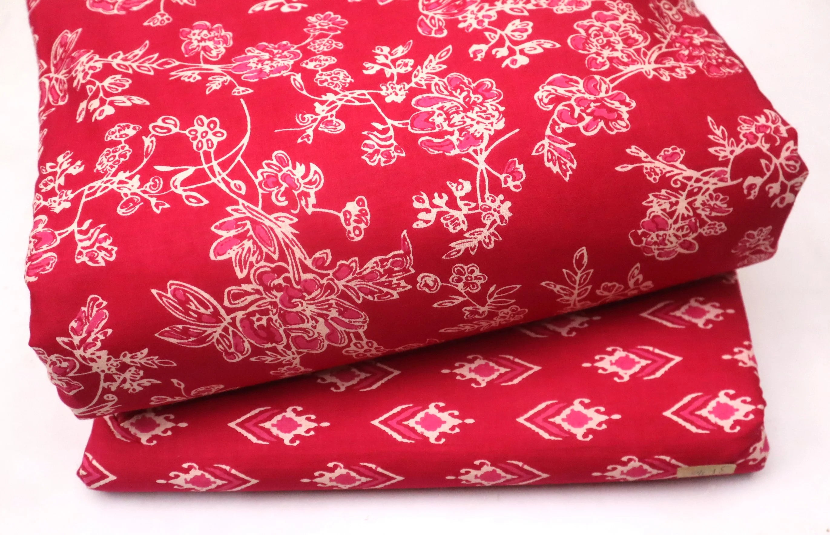 Screen Printed Pure Cotton Fabric Set ( Top and bottom 2.5 meter each )