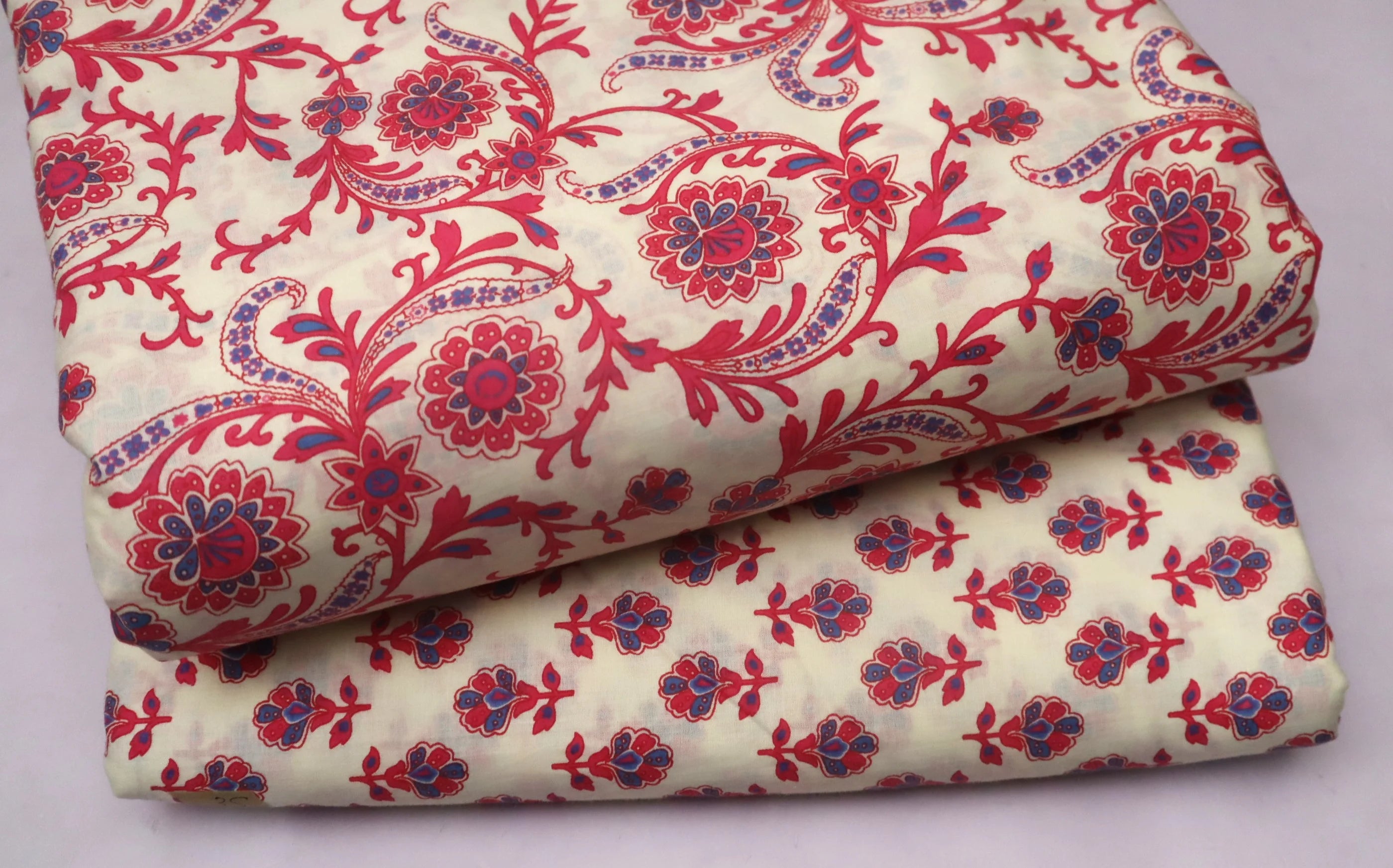 Screen Printed Pure Cotton Fabric Set ( Top and bottom 2.5 meter each )