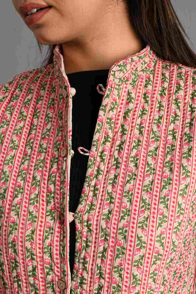 Winter Cream Sleeveless Reversible Jaipuri Cotton Quilted Jackets For Women