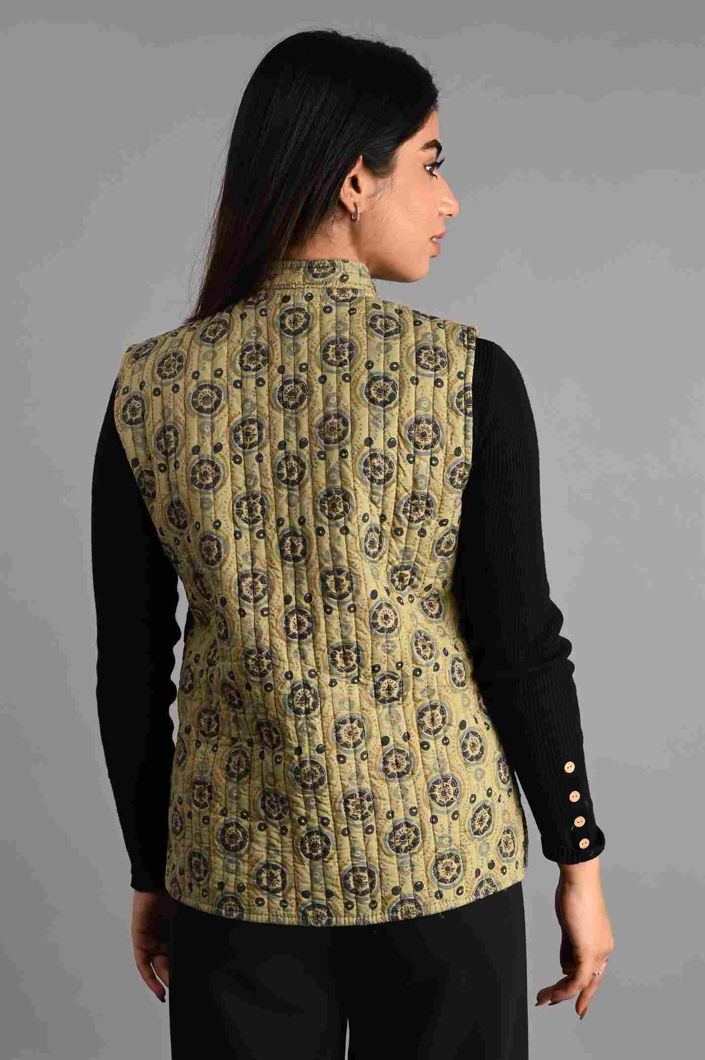 Winter Green Sleeveless Reversible Jaipuri Cotton Quilted Jackets For Women