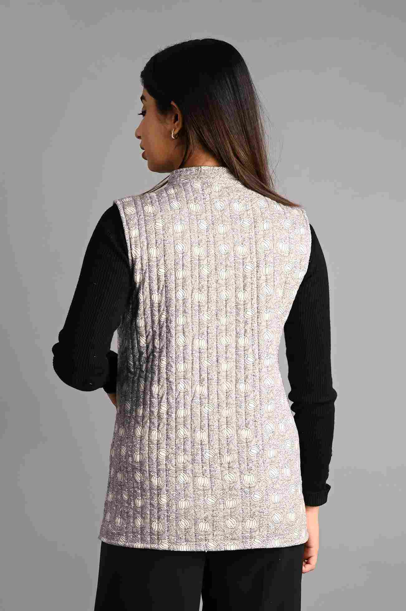 Winter Grey Sleeveless Reversible Jaipuri Cotton Quilted Jackets For Women