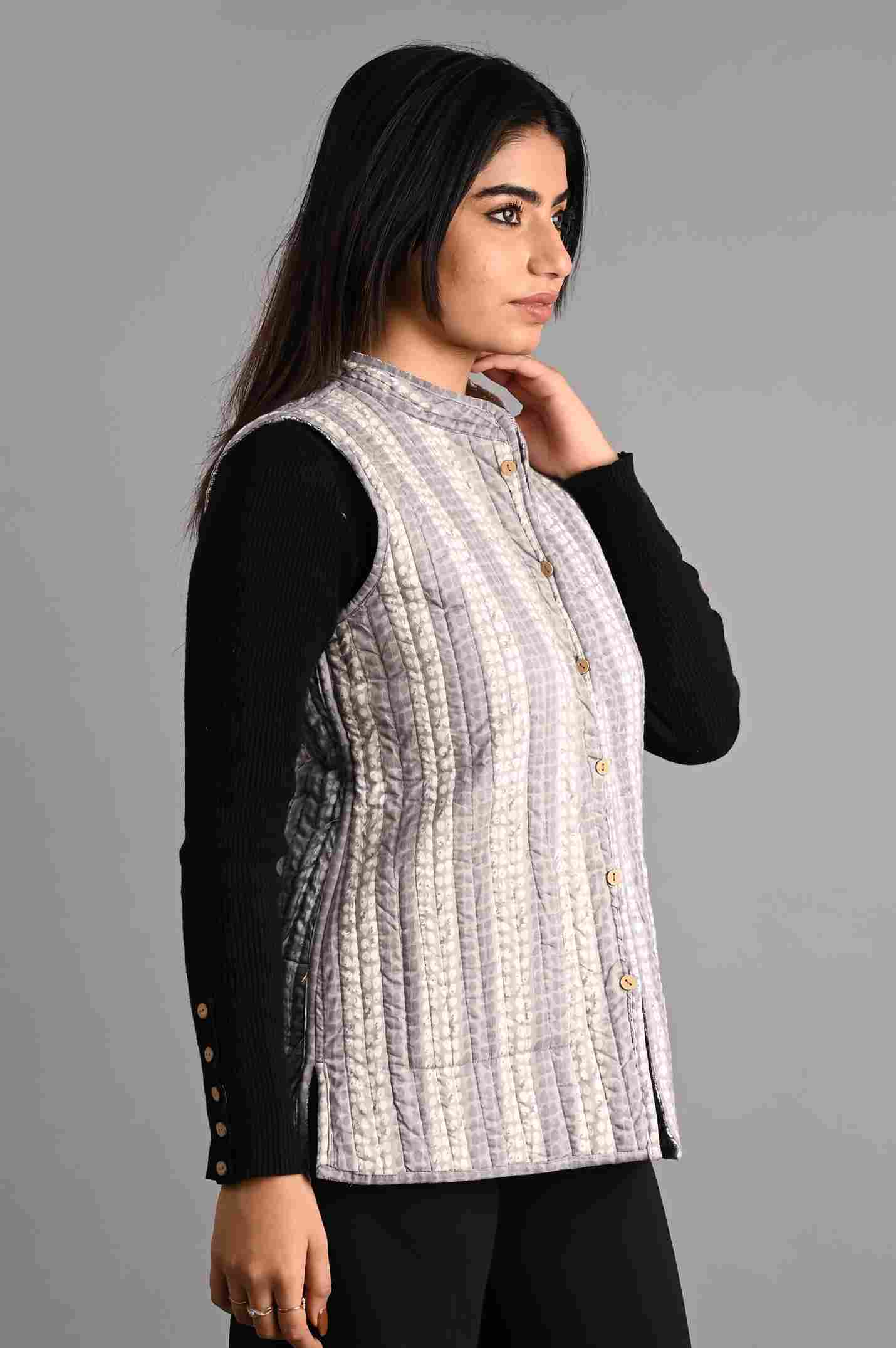Winter Grey Sleeveless Reversible Jaipuri Cotton Quilted Jackets For Women